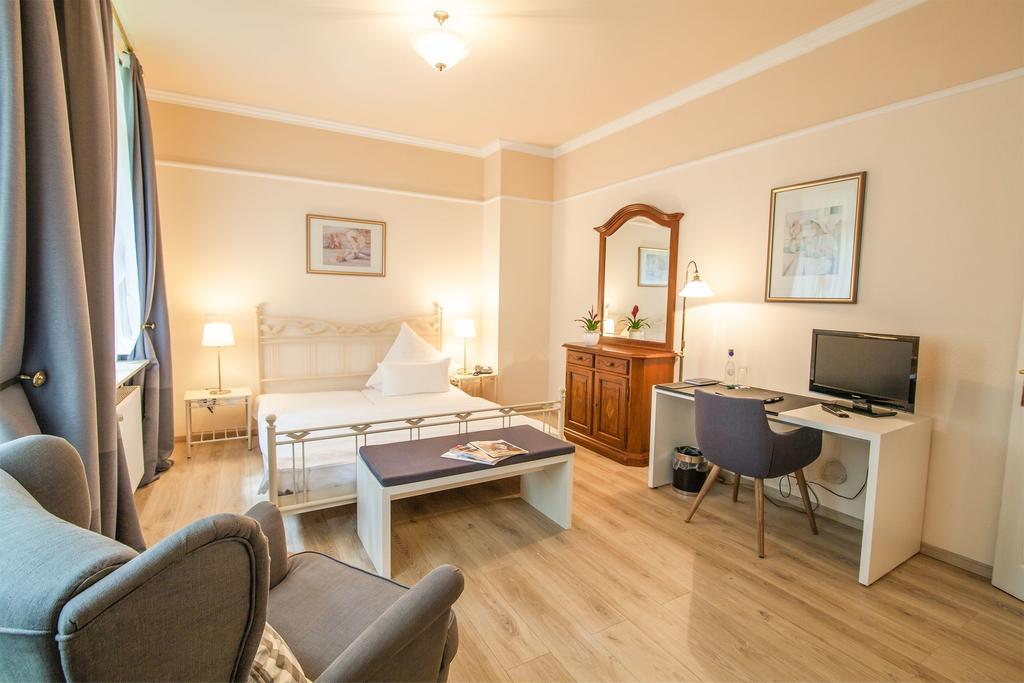 Hofgut Dippelshof Hotel- Und Restaurant Kg Mühltal Εξωτερικό φωτογραφία