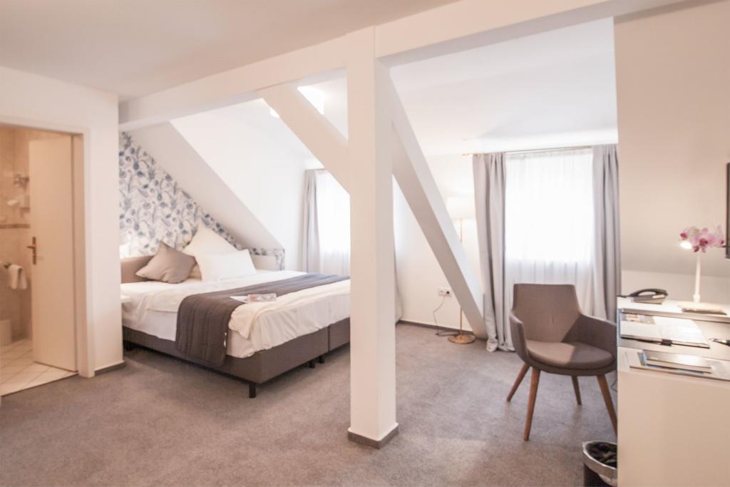 Hofgut Dippelshof Hotel- Und Restaurant Kg Mühltal Εξωτερικό φωτογραφία